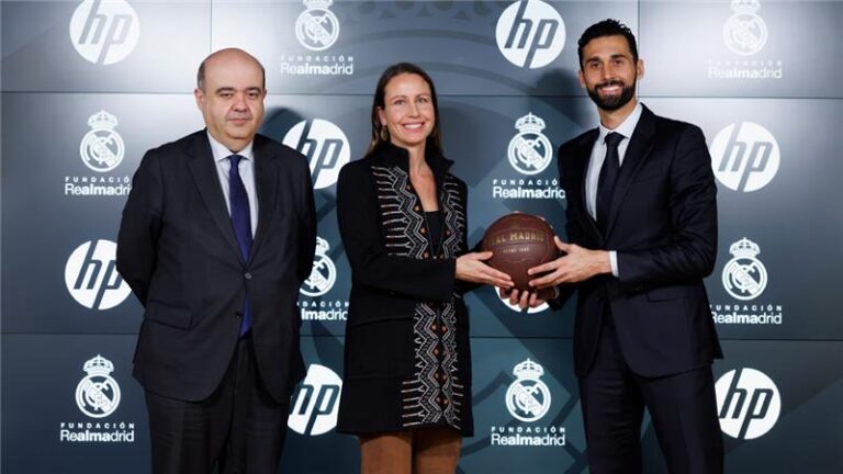 Real Madrid Foundation and HP: Empowering Communities with Digital Skills and Sport